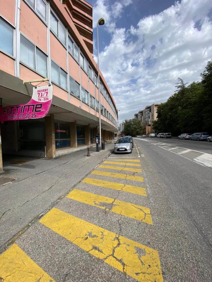 Decouvrez Le Charme Au Coeur De Gap Apartment Luaran gambar