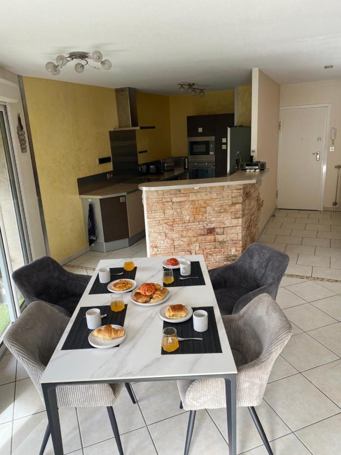 Decouvrez Le Charme Au Coeur De Gap Apartment Luaran gambar
