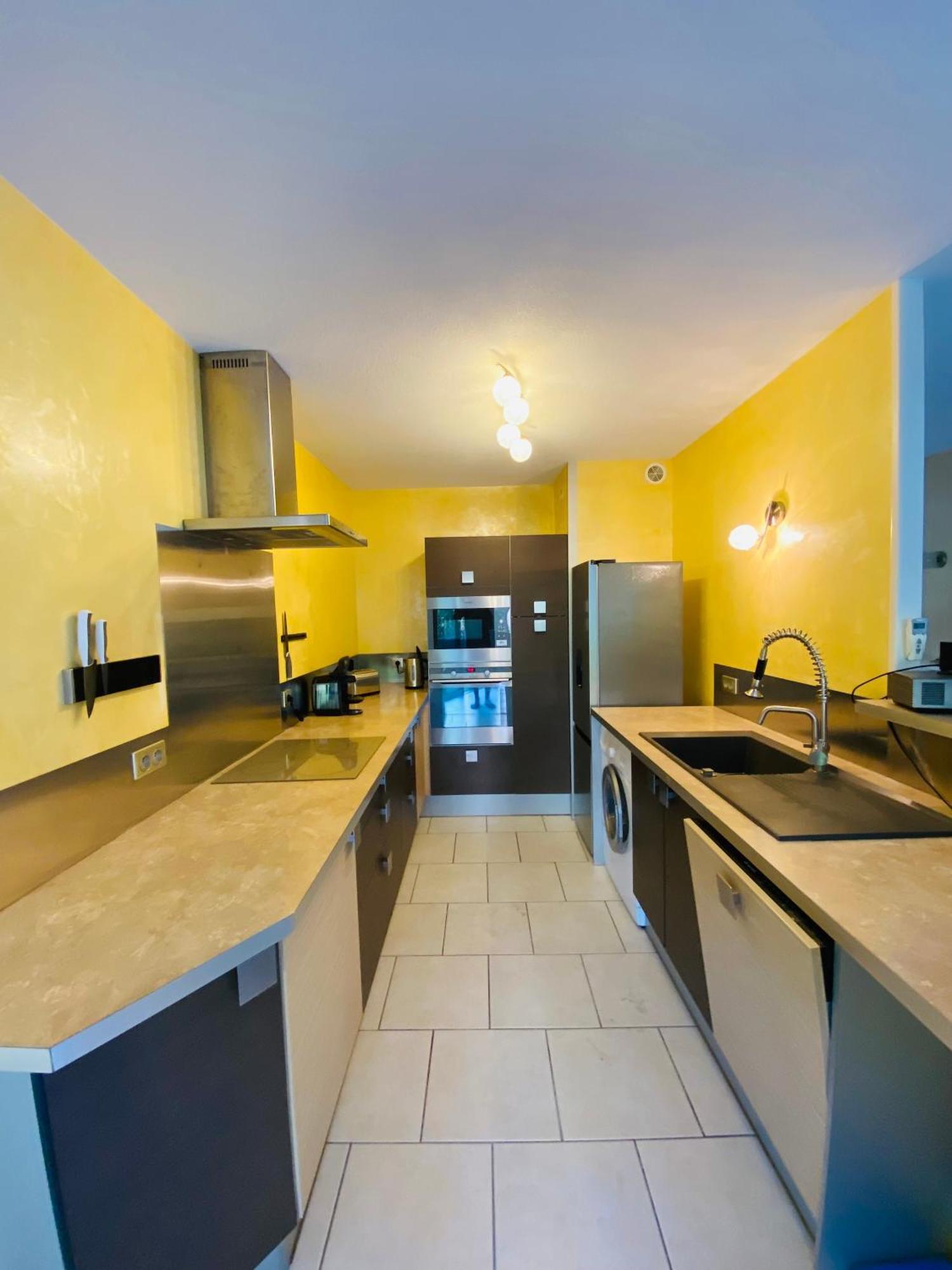 Decouvrez Le Charme Au Coeur De Gap Apartment Luaran gambar